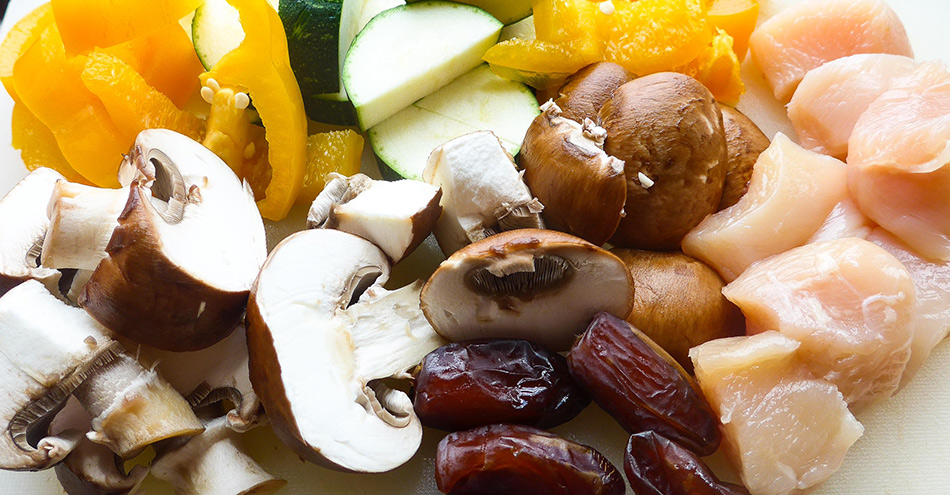 Espetadas de frango e vegetais Passo 1