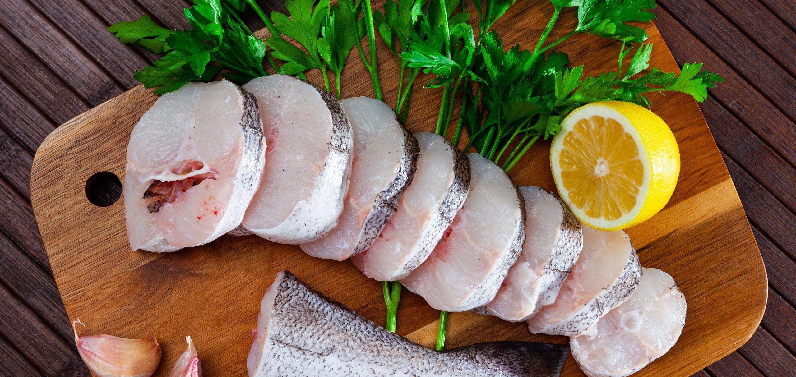ae vs pescada scaled | Auchan&Eu