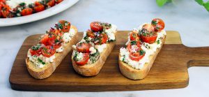 ae Bruschetta de tomate e queijo cottage web | Auchan&Eu